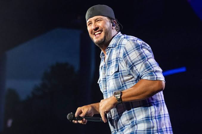 Luke Bryan – Fish, Hunt, Golf, Drink